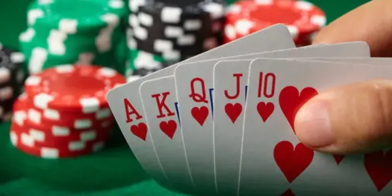 Tìm hiểu chi tiết về luật chơi Poker cơ bản